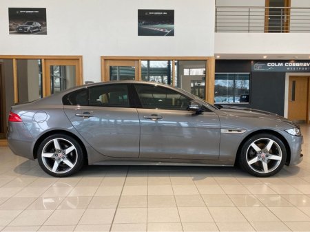 2017 Jaguar XE  €22,950