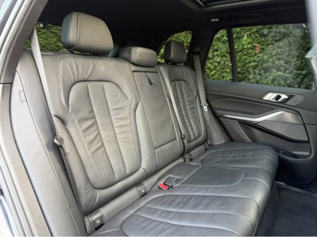 2022 BMW X5 3.0 XDRIVE 30D M SPORT 5SEATS 5DR €84,950 thumbnail