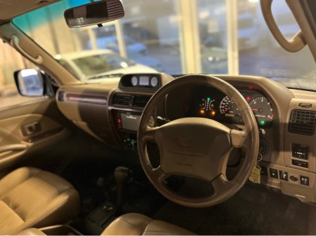 2002 Toyota Landcruiser 3.0TVDX COLORADO 5 5DR AUTO €10,950 thumbnail