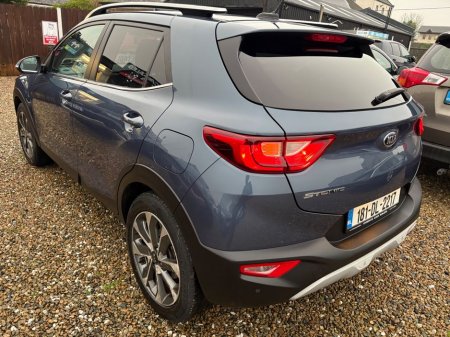 2018 Kia Stonic 1.4 100 BHP Petrol K2 €12,245 thumbnail