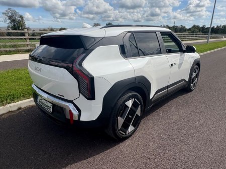 2026 Kia EV3 order now 261 EV3 gt-line Long Range, Range Led HeadLights, sat nav radio, 7 YEAR WARRANTY, Reversing Camera, Parking Sensors, wireless charger €49,900