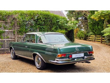 1970 Mercedes-Benz 280  €130,000 thumbnail