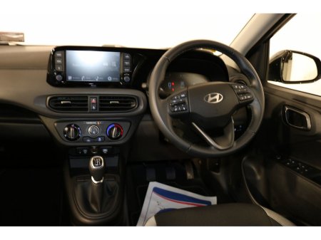 2024 Hyundai i10 DELUXE PLUS 1.0L PETROL HATCHBACK €19,895 thumbnail