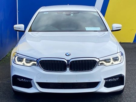 2018 BMW 5 Series 523d M-SPORT 2.0 AUTO // POWERED HALF ALCANTARA M-SPORT SEATS // 360 DEGREE REVERS CAMERA // DIGITAL CLUSTER €26,900 thumbnail