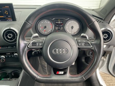 2015 Audi S3 2.0 TFSI QUATTRO SALOON AUTO // FULL SERVICE HISTORY // S3 SPORTS SEATS // ADAPTIVE CRUISE CONTROL €23,950