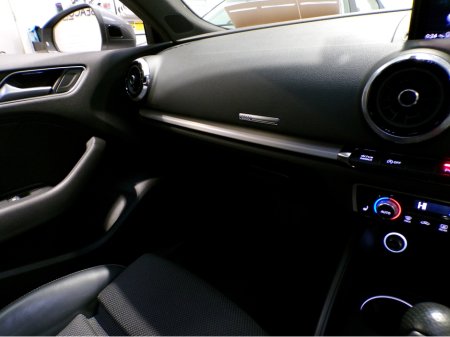 2018 Audi A3 Sportback S-LINE SPORTBACK*FACELIFT MODLE*AUTO*HEATED LEATHER ELECTRIC S-LINE SEATS*PARKING SENSORS WITH COLOUR CAMERA*ADAPTIVE CRUISE CONTROL*PADDLE SHIFT*FULL SAFETY PACK* €21,900 thumbnail