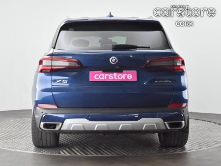 2021 BMW X5 xDrive45e xLine €53,880