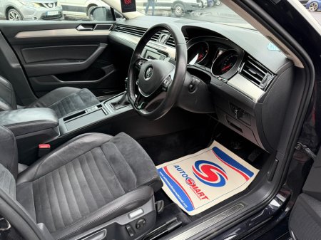 2016 Volkswagen Passat HIGHLINE 1.6 TDI MANUAL 6SPEED FWD 120HP 4DR , 1/2 Leather Seats , Heated Seats , privacy Glass , Cruise Control , Climate Control , stunning car , serviced , tested , warranty & Finance €14,950 thumbnail