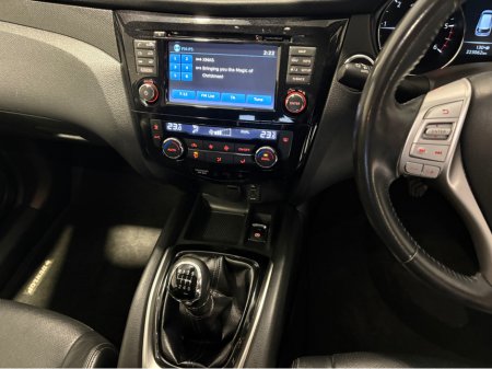 2016 Nissan X-Trail 4x4  TEKNA 4WD - LEATHER €10,950