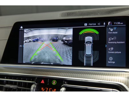 2022 BMW X5 xDrive45e M Sport €62,950 thumbnail