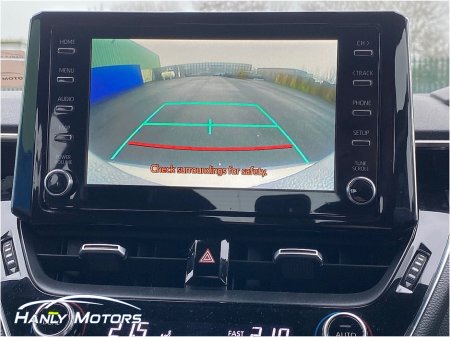 2021 Toyota Corolla HYBRID LUNA H/B AUTO A 4DR €16,995 thumbnail