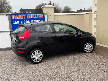2011 Ford Fiesta 1.25 EDGE 82PS 3DR ARGENTO €4,750