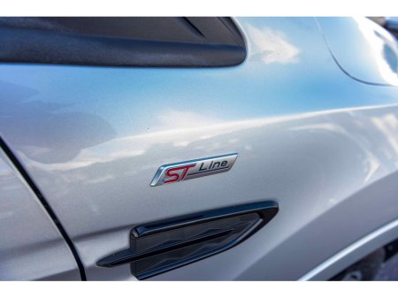 2017 Ford Kuga 2017 Ford Kuga 1.5TDCi 120PS FWD ST-Line €16,950 thumbnail