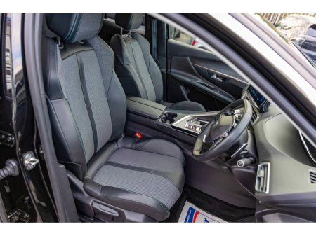 2021 Peugeot 3008 2021 Peugeot 3008 HYBRID2 PHEV 225bhp Allure €24,950 thumbnail