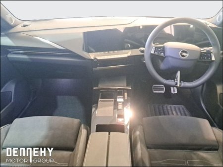 2025 Opel Astra GS 1.2 Turbo 130ps 8 Speed Automatic €40,495