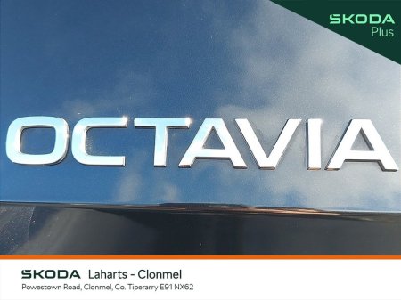 2025 Skoda Octavia SELECTION 2.0TDI 115HP €32,950 thumbnail