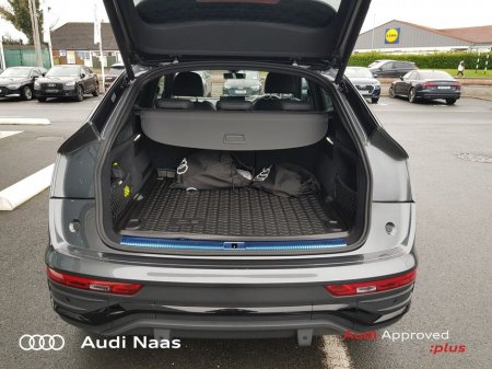 2024 Audi Q5 50 TFSI e 299HP S tronic quattro S Line €59,950 thumbnail