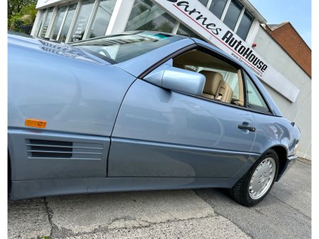 1991 Mercedes-Benz SL Class *TINY MILAGE* 300-24V AUTO 2DR €27,900 thumbnail