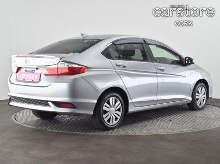 2019 Honda Grace 1.5 4 DR AUTO €16,880 thumbnail
