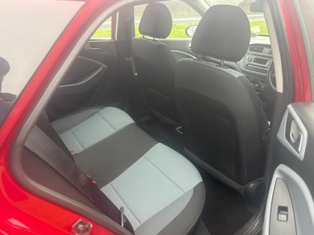 2017 Hyundai i20  €9,500 thumbnail