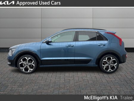 2025 Kia Niro HEV SEM €36,895 thumbnail