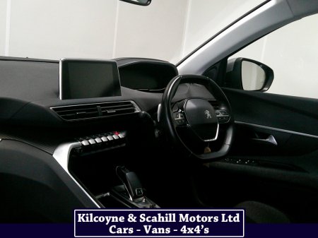 2019 Peugeot 3008 ACTIVE BLUEHDI S/S A €21,950 thumbnail