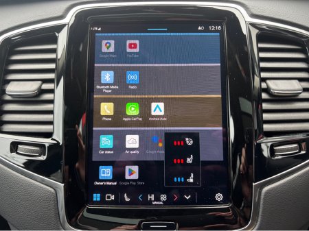 2023 Volvo XC90 RECHARGE T8 ULTIMATE DARK AWD €67,900 thumbnail