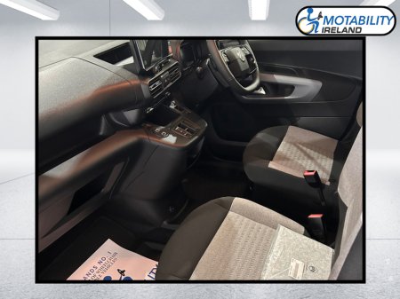 2026 Citroen e-Berlingo Wheelchair Accessible €41,995 thumbnail