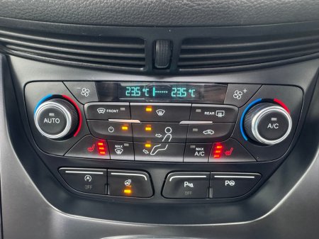 2019 Ford Kuga ST-Line Edition thumbnail