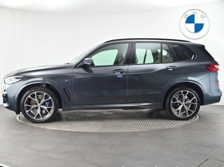 2021 BMW X5 xDrive45e M Sport €59,900