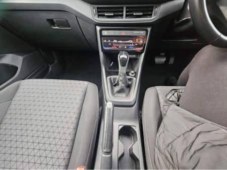 2023 Volkswagen T-Cross LIFE 1.0 TSI D7F 110HP €23,950 thumbnail