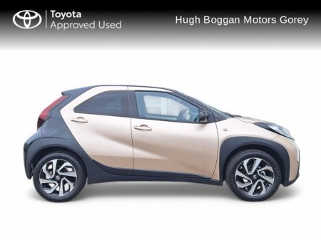 2025 Toyota Aygo X AYGO X DESIGN
