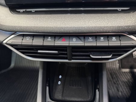 2025 Skoda Octavia 1.5TSI COMBI SEL PLUS *5.9% APR* €60 P/W €34,995 thumbnail