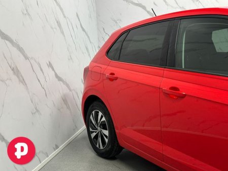 2018 Volkswagen Polo Comfortline Auto - Straight Sale Discount / 12 Months Warranty €15,950 thumbnail