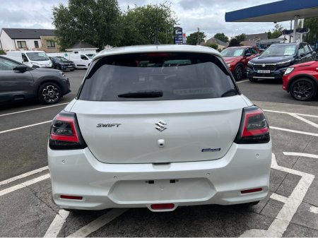 2025 Suzuki Swift motion manual  10 yr warranty available €24,000