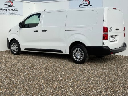 2022 Toyota Proace ICON L2 €15,500 thumbnail