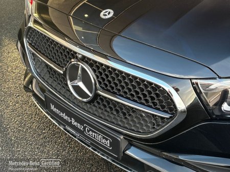 2025 Mercedes-Benz E Class E 300 de AMG Line Plus €77,900 thumbnail