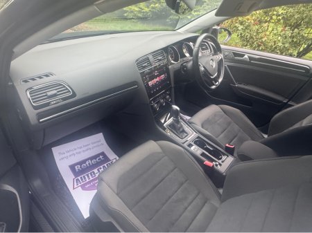 2018 Volkswagen Golf 1.4TSI AUTOMATIC €17,499 thumbnail