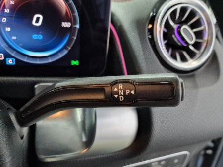 2023 Mercedes-Benz EQB 300 AMG LINE PREMIUM (PAN ROOF / 7 SEATER) 4MATIC AUTOMATIC **ONE OWNER / APPLE CARPLAY / BLIND SPOT ASSIST / ELECTRIC SUNROOF / ELECTRIC BOOTLID / REVERSE CAMERA / WIRELESS PHONE CHARGING** €39,900 thumbnail