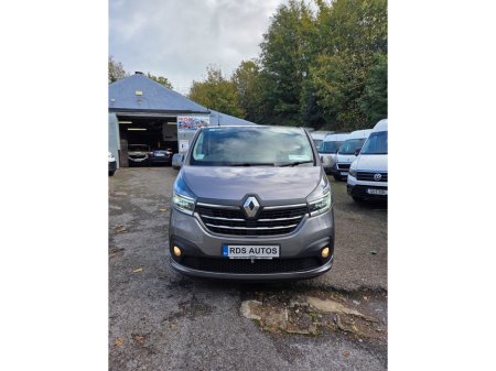 2020 Renault Trafic LL30 ENERGY DCI 145 SPORT LL29 PANE €17,500