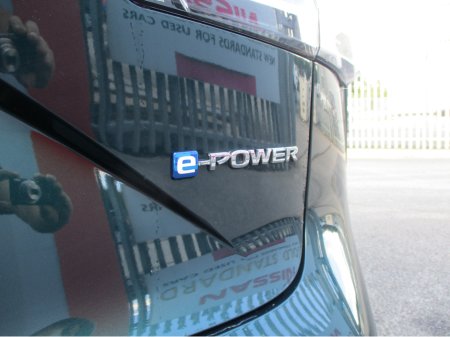 2025 Nissan Qashqai E-POWER SV PREMIUM MY2 €43,999 thumbnail
