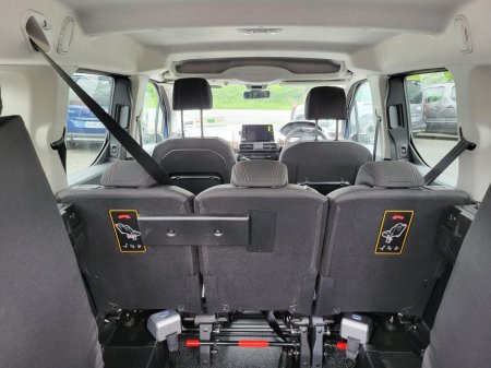 2023 Peugeot Rifter HORIZON 7 SEAT AUTO TAXI €54,995