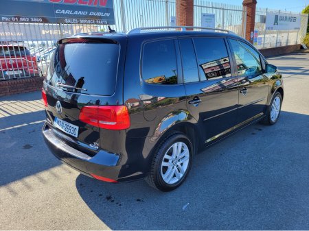 2014 Volkswagen Touran (6 months warranty) 1.6 TDI SE Automatic BLUEMOTION €7,999