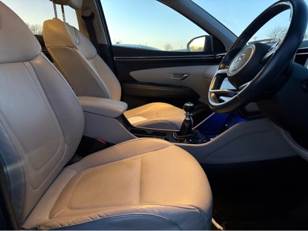 2021 Hyundai Tucson IX35 EXECUTIVE PLUS 56,500 KM €26,950 thumbnail