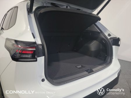 2026 Volkswagen Tiguan Edition 75 2.0TDI 150HP €55,239 thumbnail