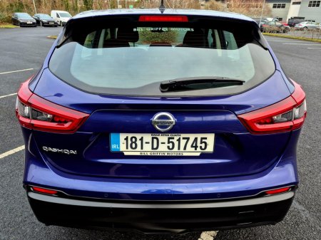 2018 Nissan Qashqai  €9,999 thumbnail