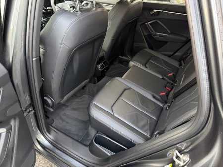 2024 Audi Q3 S LINE 45 TFSI E//LOW MILEAGE//FULL LEATHER//REVERSE CAMERA//FINANCE PACKAGES// €46,950 thumbnail