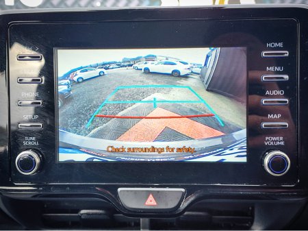 2022 Toyota Yaris 1.0 LUNA 4DR 1 Year Warranty €14,250 thumbnail