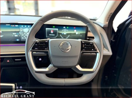 2025 KGM TORRES EVX 73.4 kWh ELECTRIC HUGE SPEC 10 YEAR/1 MILLION KMS WARRANTY €43,950 thumbnail