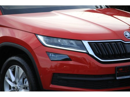 2018 Skoda Kodiaq DSG * Low KMs *Sunroof * 7 seats Huge spec €28,950 thumbnail